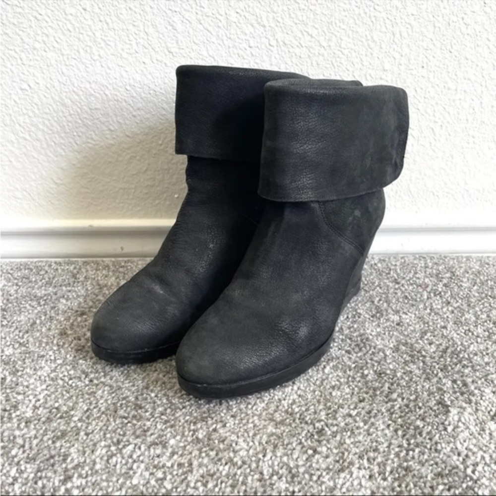 Eileen Fisher Ankle Boots Womens Size 8.5 Black Leather Wedge Fold Over Booties